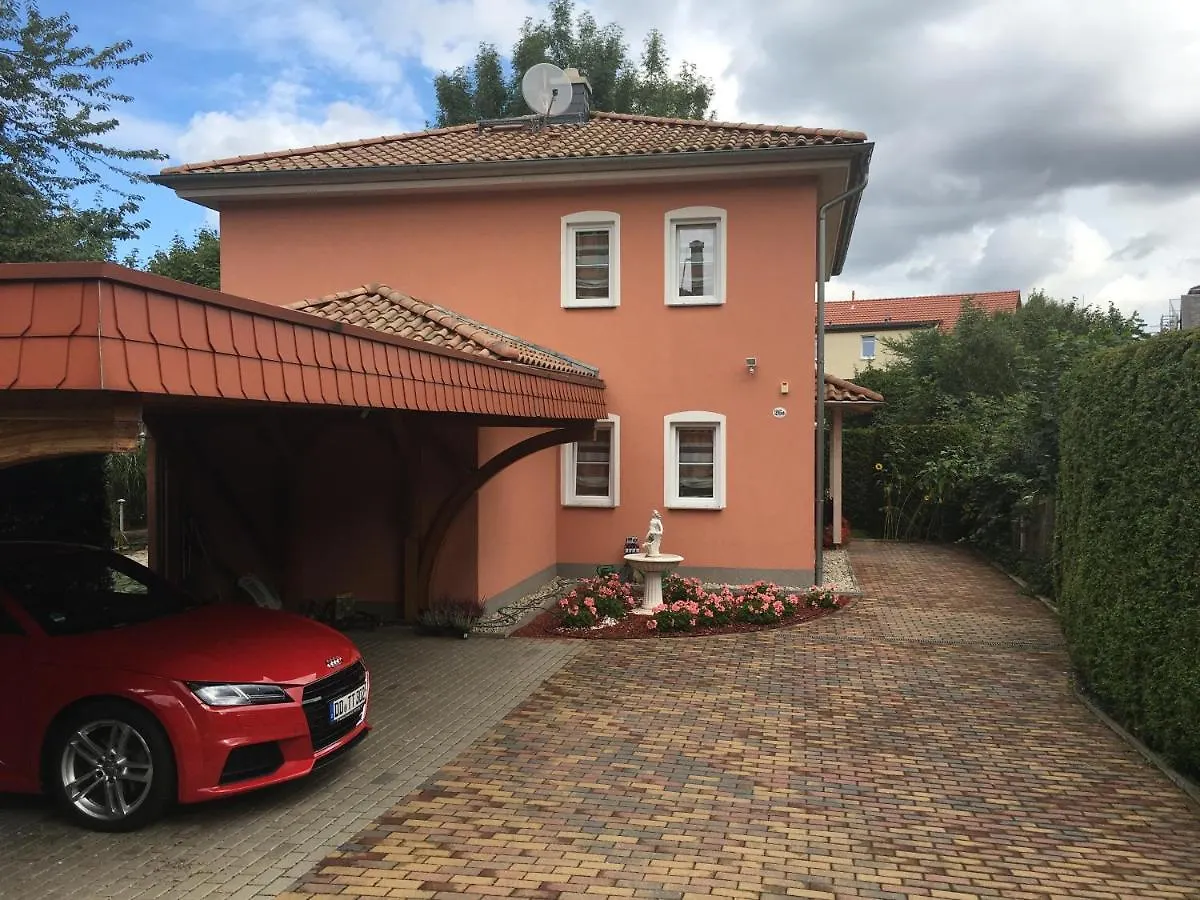 Zentrumsnahe Ferienwohnung Dresden 0*,