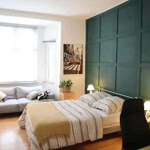 cozy-warm-and-welcoming-room-in-the-heart-of-nurnberg.nuremberg-hotels.org/